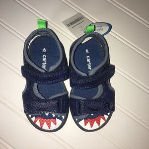 Boys Shark Light up Sandals size 6 NEW Carter’s Toddler Blue Fun Velcro Summer